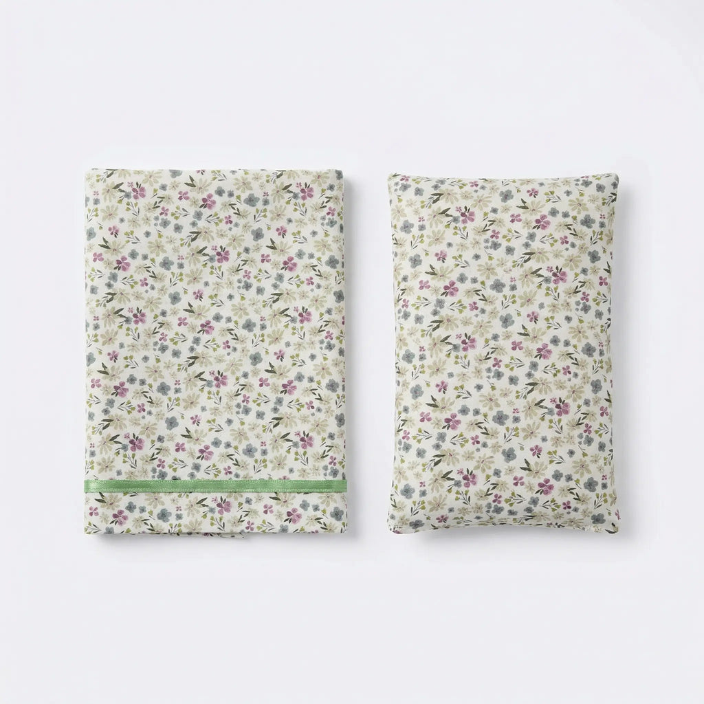 Sábana para cama de muñecas con almohada - Flores verdes