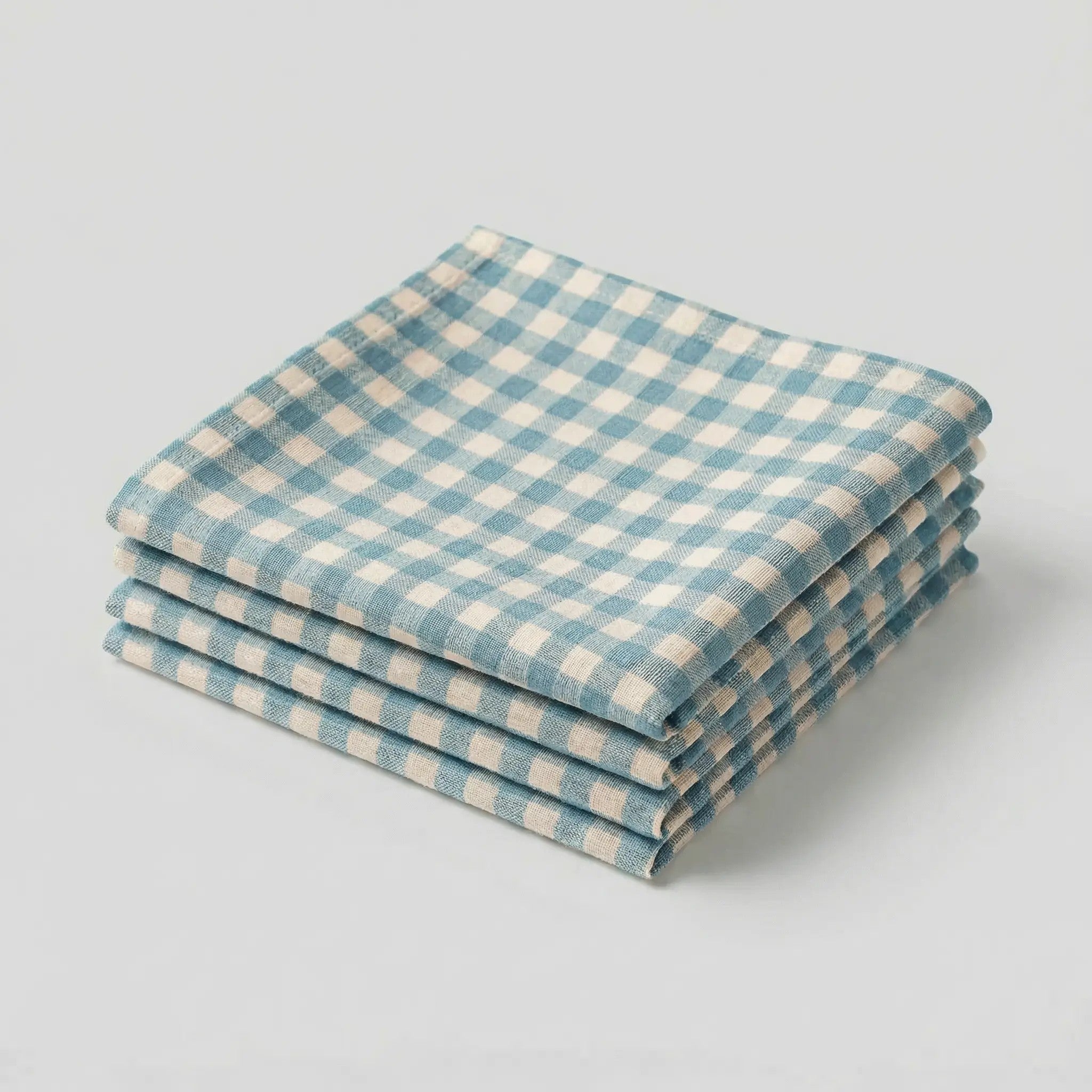 tovallons Montessori, tovallons infantils, tovallons infantils de tela, tovallons de tela per a infants, tovallons per a joc simbòlic, material educatiu infantil, material Montessori infantil, material tèxtil escolar, material tèxtil educatiu, joc simbòlic infantil, joc simbòlic Montessori,